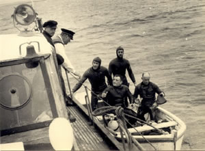 2 bateaux et 4 plongeurs du GAP